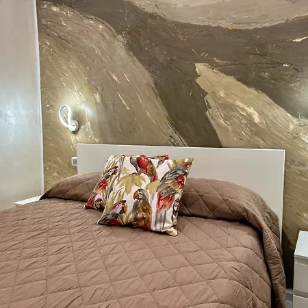 The Poet's Penzion La Spezia