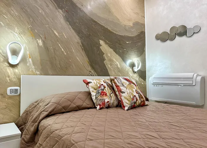 The Poet's 3* La Spezia